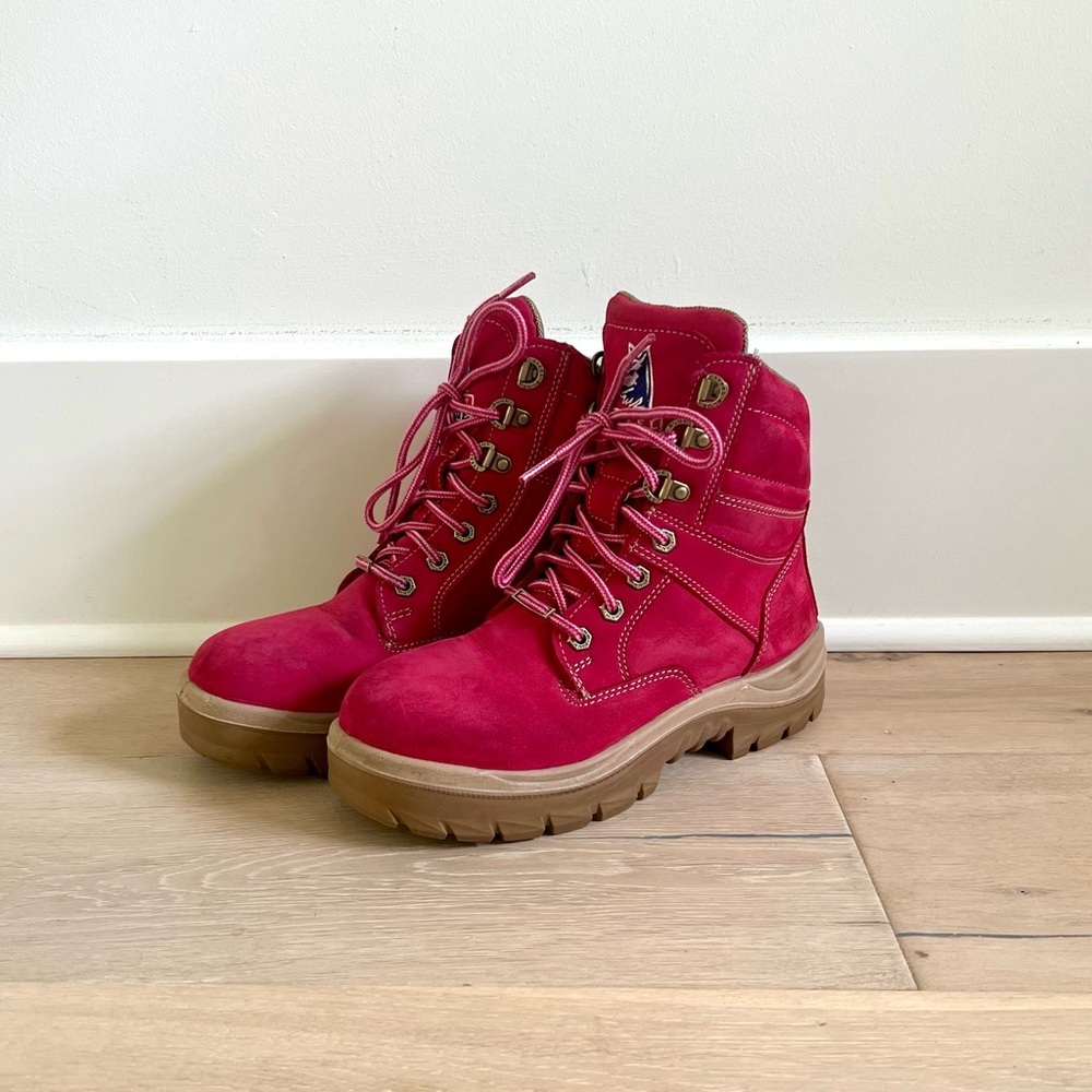 Hot Pink Steel Toe Leather Work Boot, Size 7/7.5